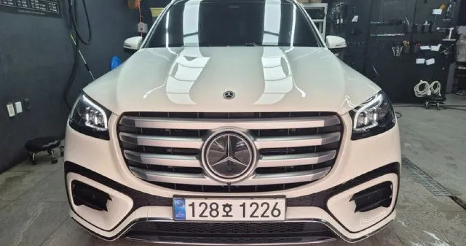 Mercedes-Benz Gls-Class 