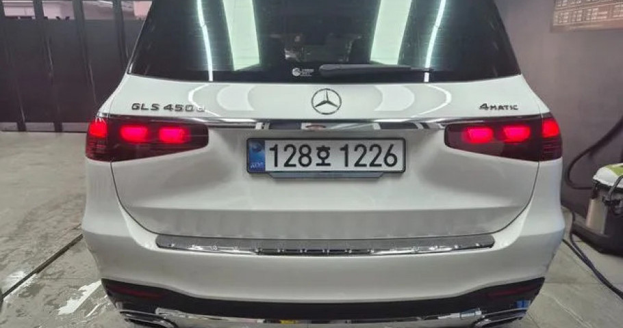 Mercedes-Benz Gls-Class 