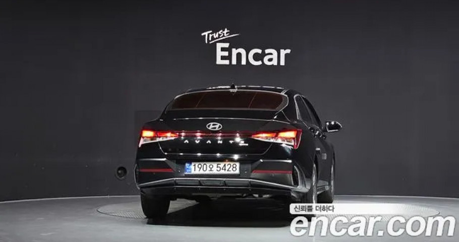 Hyundai Avante (Elantra) 