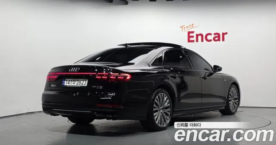 Audi A8 
