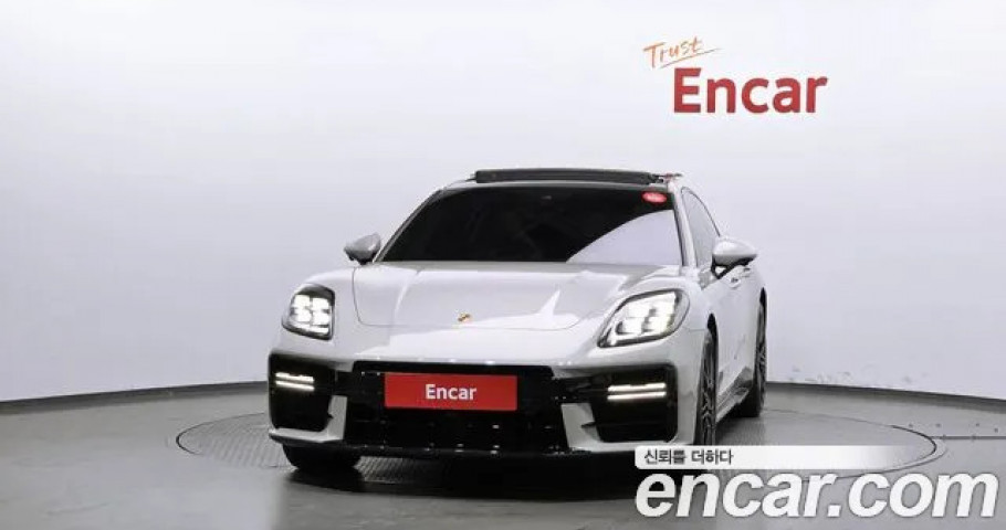 Porsche Panamera 