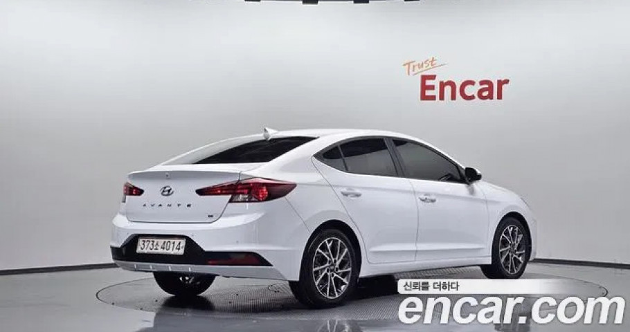 Hyundai Avante (Elantra) 