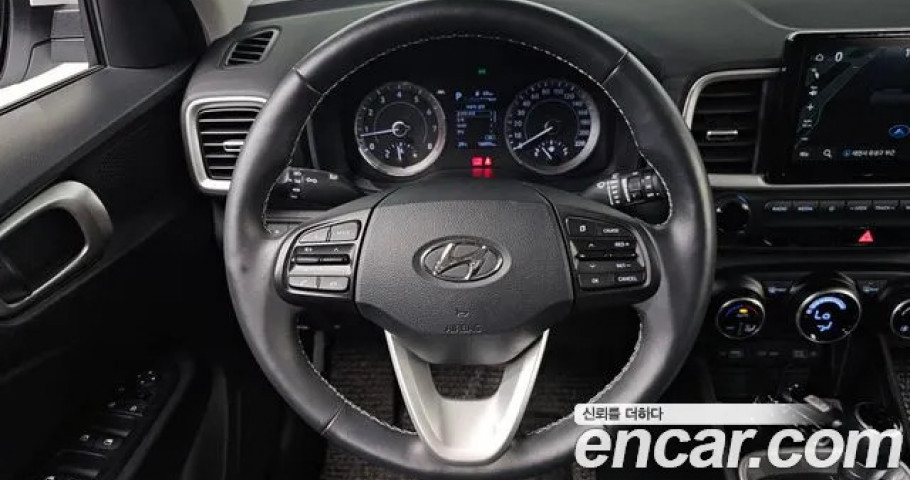 Hyundai Venue 