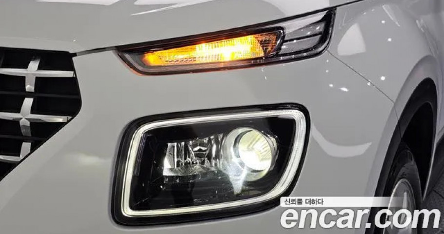 Hyundai Venue 
