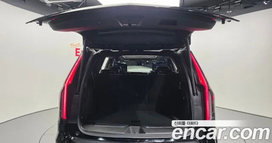 Cadillac Escalade 