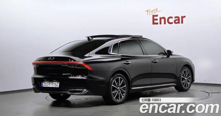Hyundai Grandeur 