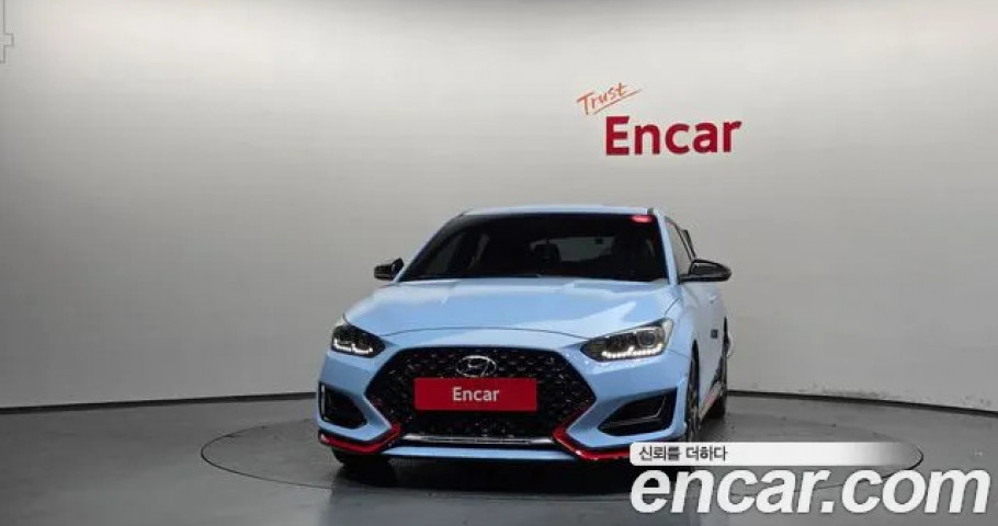 Hyundai Veloster 