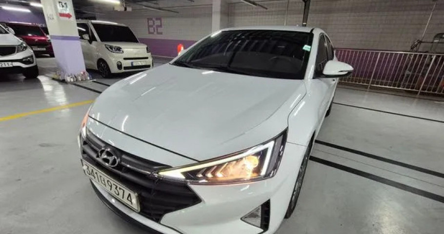 Hyundai Avante (Elantra) 