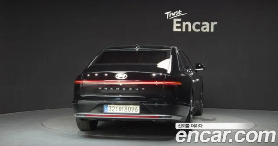 Hyundai Grandeur 