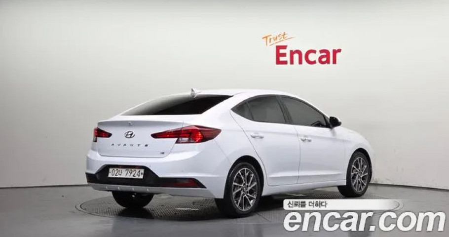 Hyundai Avante (Elantra) 