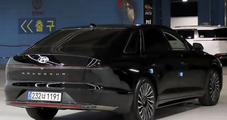 Hyundai Grandeur 