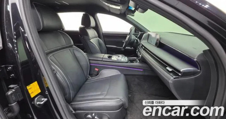 Genesis G90 
