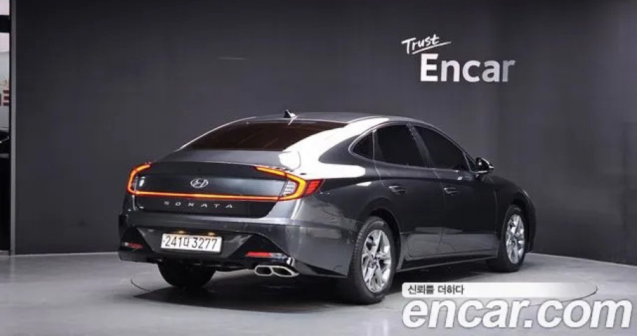 Hyundai Sonata 