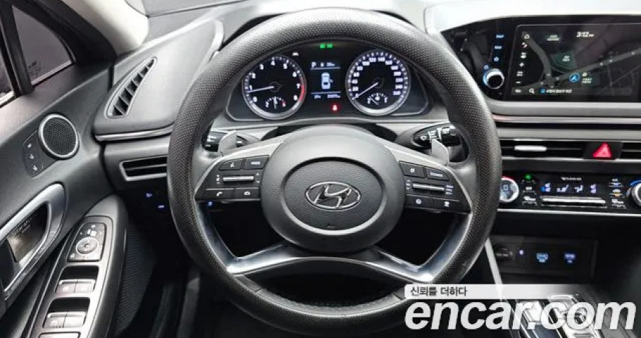 Hyundai Sonata 