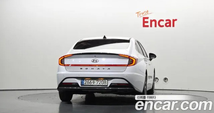Hyundai Sonata 