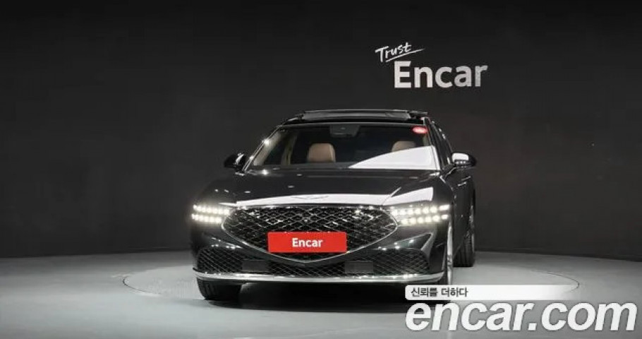 Genesis G90 