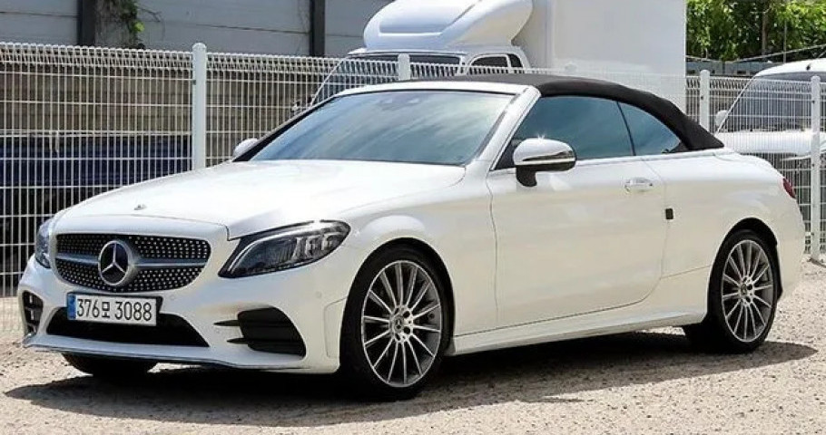 Mercedes-Benz C-Class 