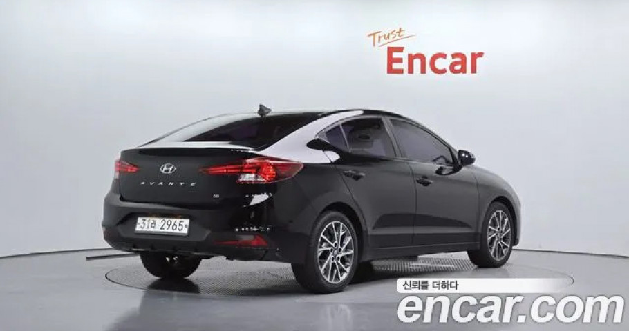 Hyundai Avante (Elantra) 