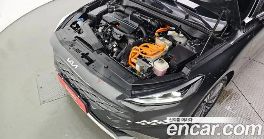 Kia K8 