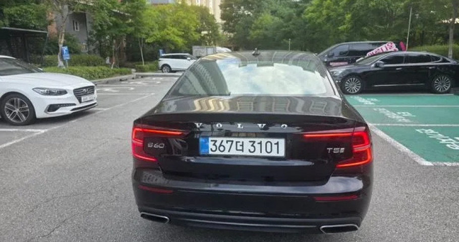 Volvo S60 