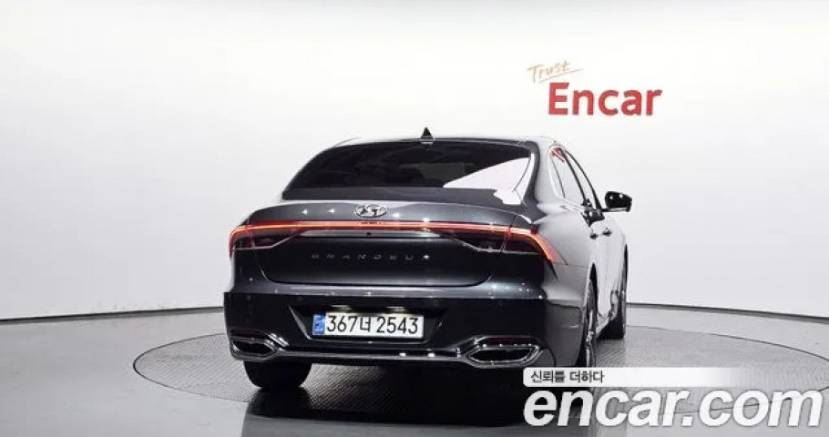 Hyundai Grandeur 