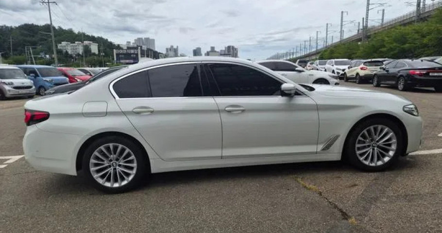 Bmw 5-Series 
