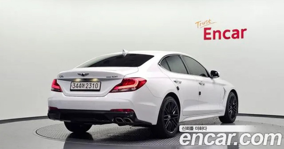 Genesis G70 