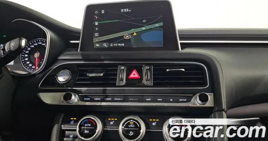 Genesis G70 