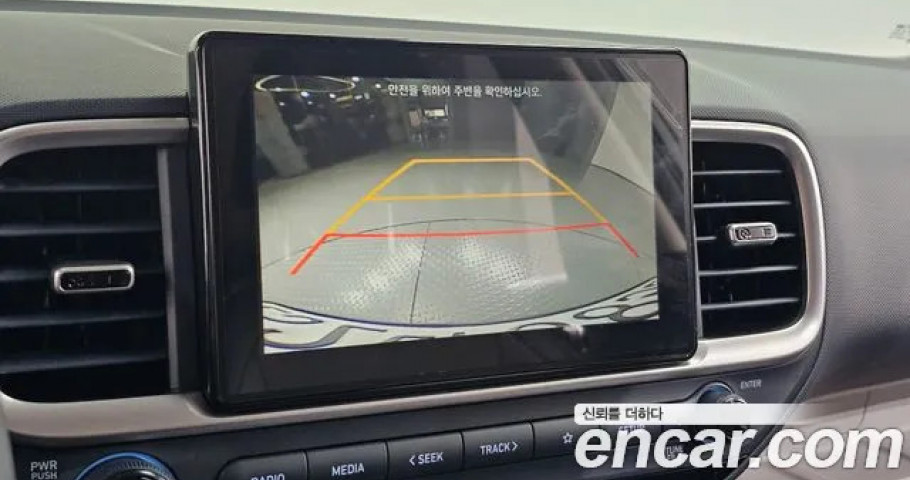 Hyundai Venue 