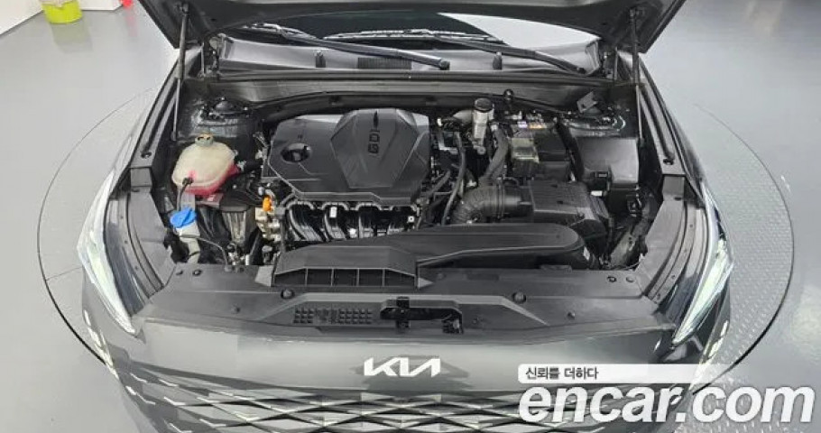 Kia K8 