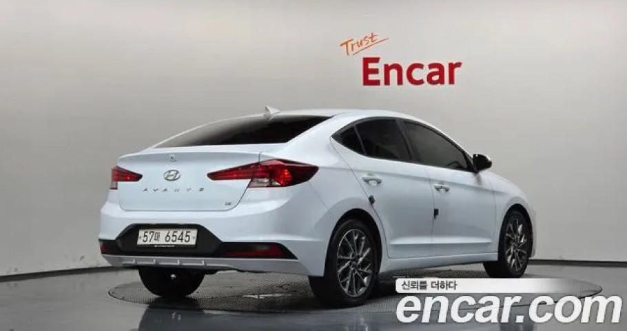 Hyundai Avante (Elantra) 