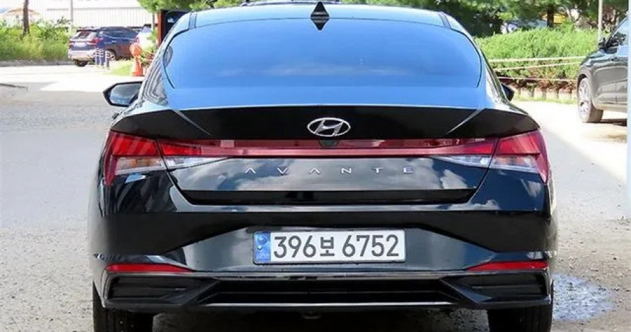 Hyundai Avante (Elantra) 