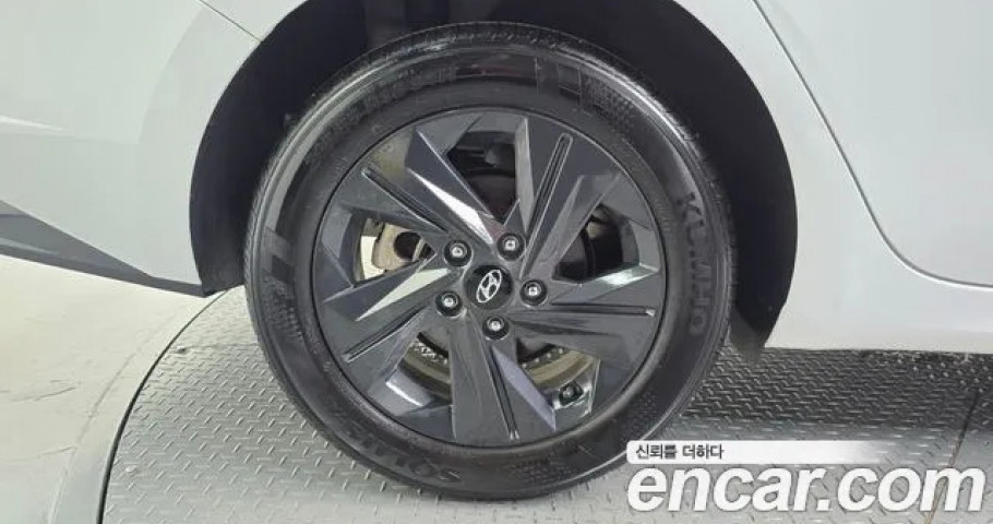 Hyundai Avante (Elantra) 