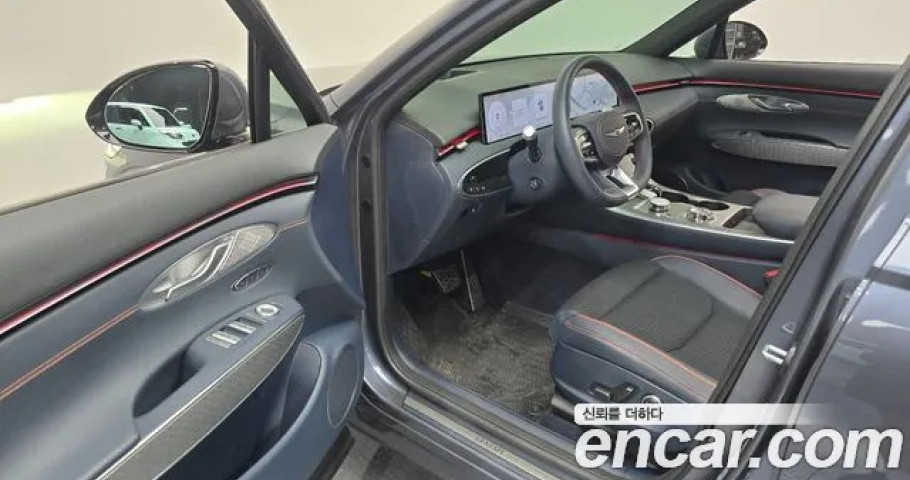 Genesis Gv70 