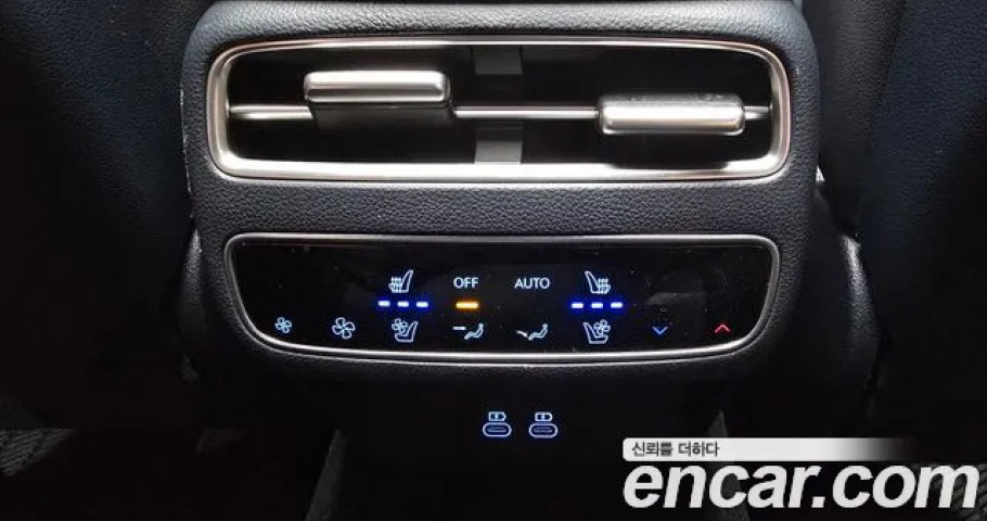 Genesis Gv70 