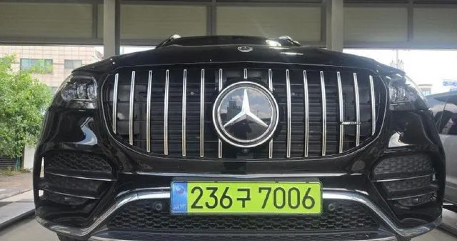Mercedes-Benz Gls-Class 