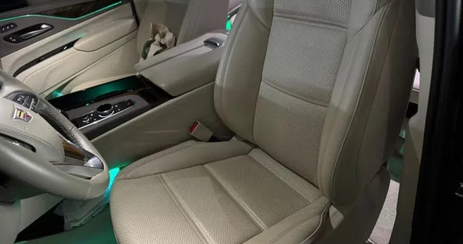 Cadillac Escalade 