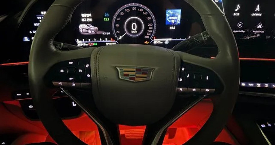 Cadillac Escalade 