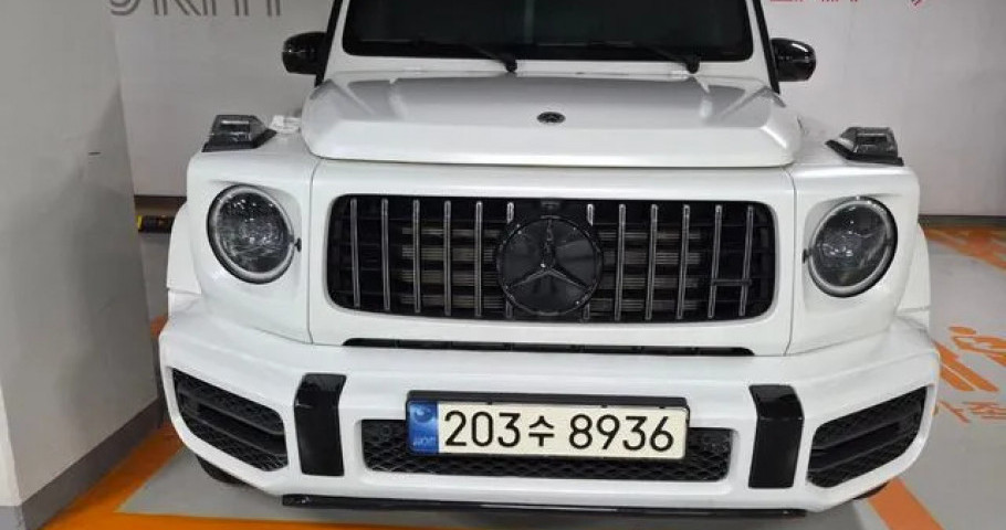 Mercedes-Benz G-Class 