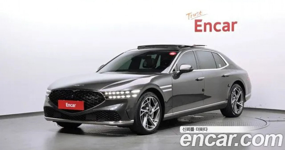 Genesis G90 