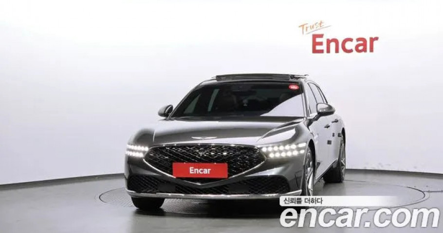 Genesis G90 