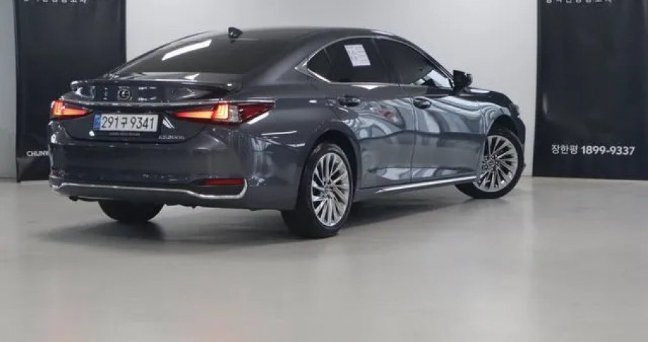 Lexus Es 