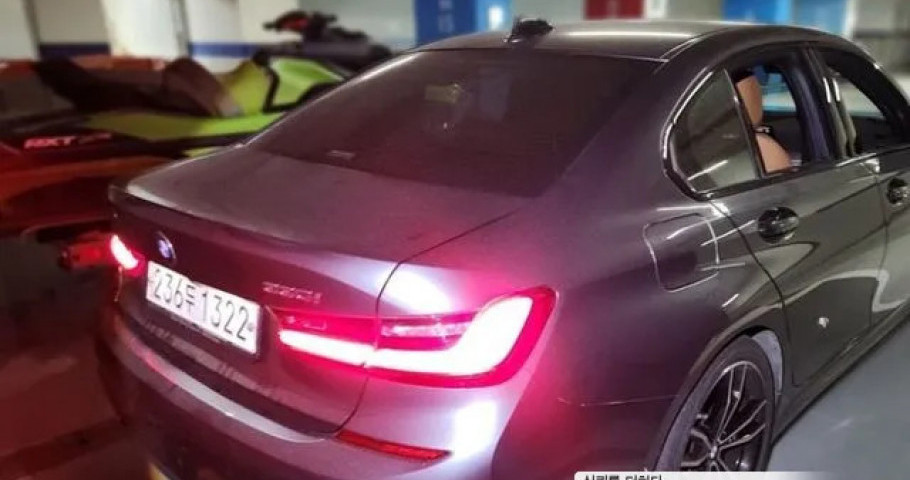 Bmw 3-Series 
