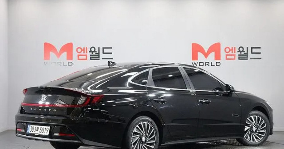Hyundai Sonata 