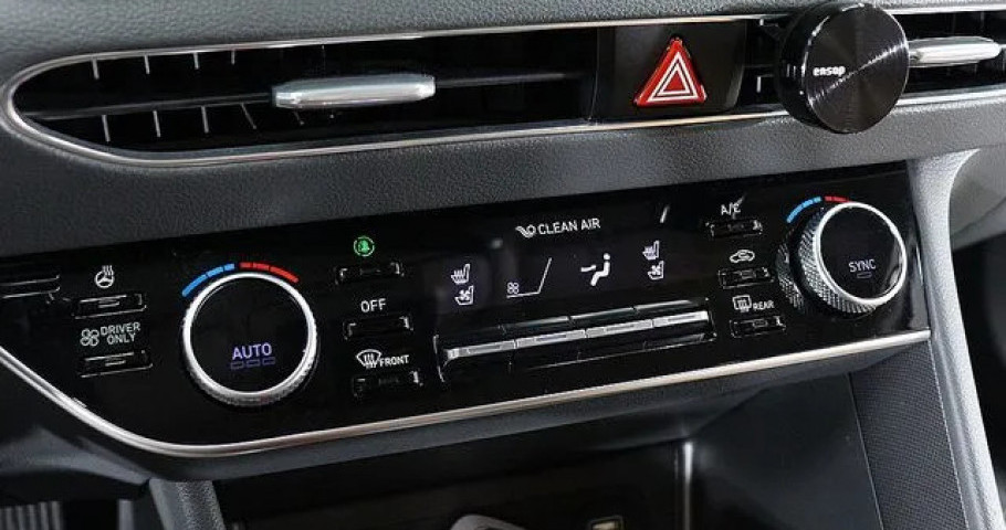 Hyundai Sonata 