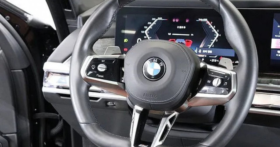 Bmw 7-Series 