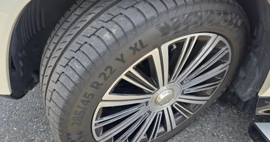 Mercedes-Benz Gls-Class 