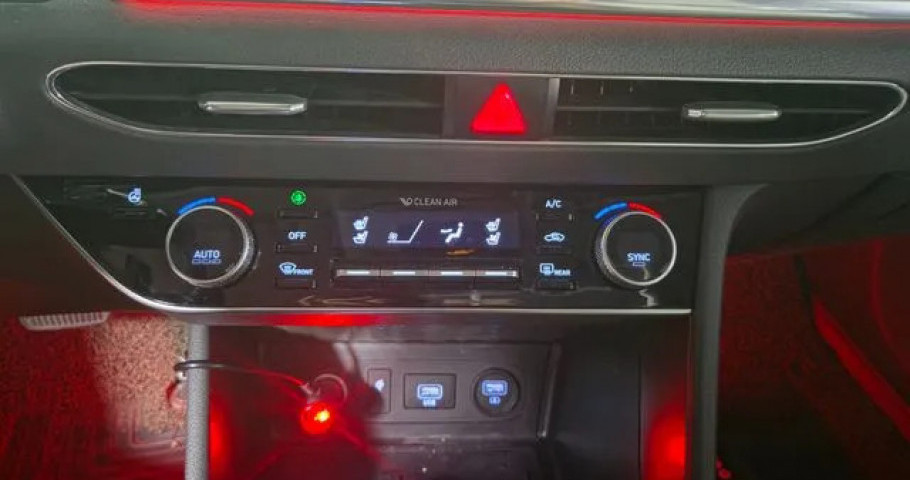 Hyundai Sonata 