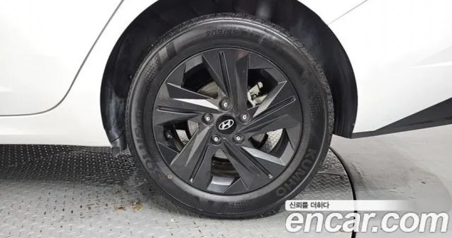 Hyundai Avante (Elantra) 