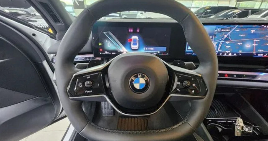 Bmw 5-Series 